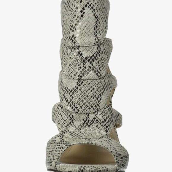 BCBG Generation "Duchess" Snakeskin heeled sandal with back zip, NWOT, sz 9 - Picture 2 of 12